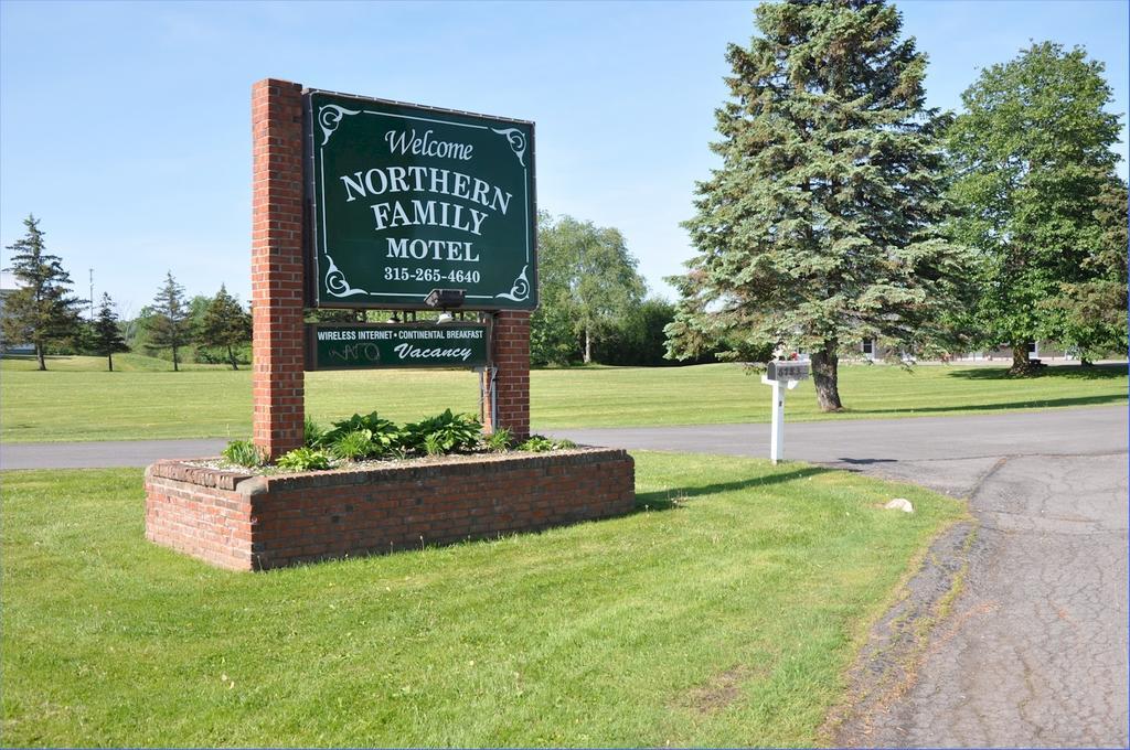 Northern Family Motel Potsdam Kültér fotó